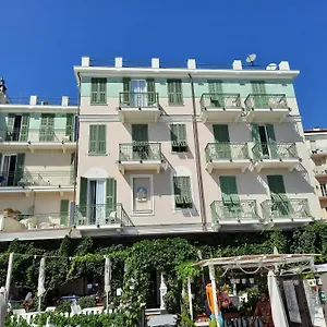 Eden Alaxi 3*, Alassio Italien